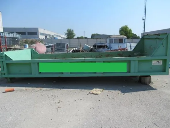 2085#3561 Container Locatelli Eurocontainers