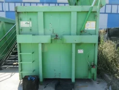 2221#3561 Container Locatelli Eurocontainers