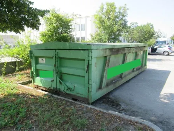2128#3561 Container Locatelli Eurocontainers