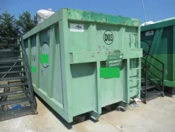 2032#3561 Container Locatelli Eurocontainers