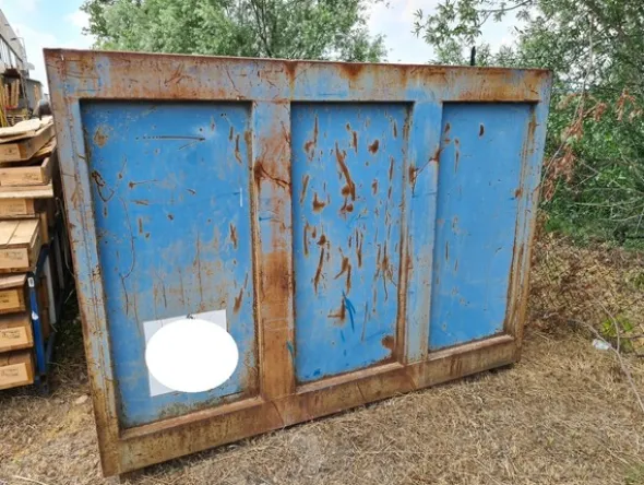 1#5500 Container metallico a cielo aperto