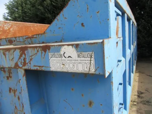 28#44740 Container scarrabili
