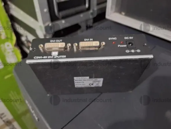 6#9947 Convertitorie distributori VGA