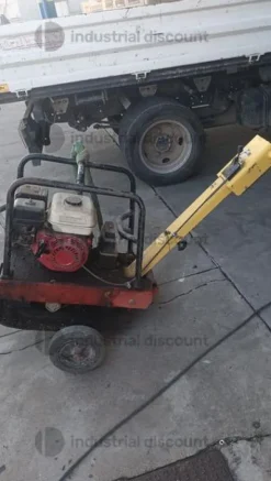 4#8630 Costipatore a piastra vibrante LG 160 Svedala