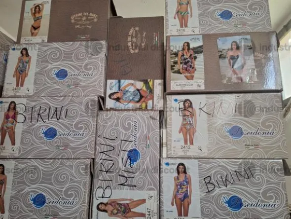 25#8933 Costumi donna e borse mare
