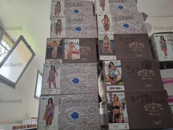 25#8933 Costumi donna e borse mare