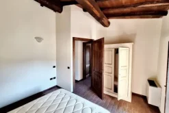 #15003 Country house in complesso immobiliare