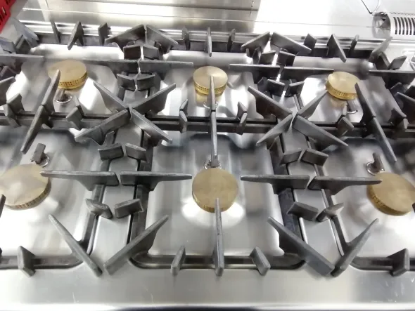 Cucina 6 fuochi
