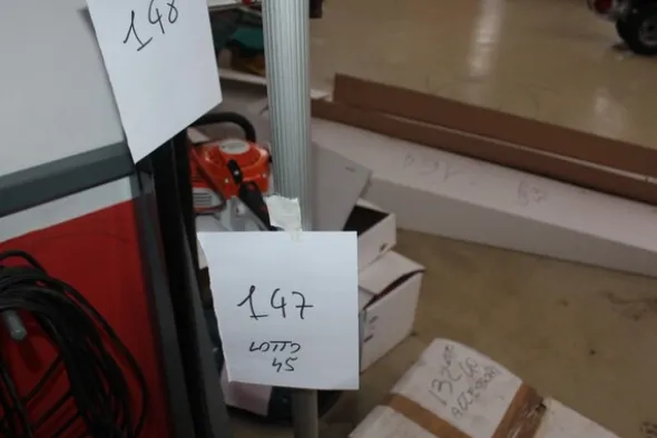 45#5817 Decespugliatori Ibea e tagliasiepi a braccio