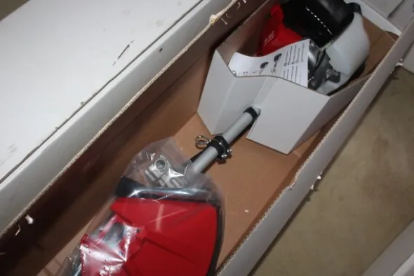 45#5817 Decespugliatori Ibea e tagliasiepi a braccio