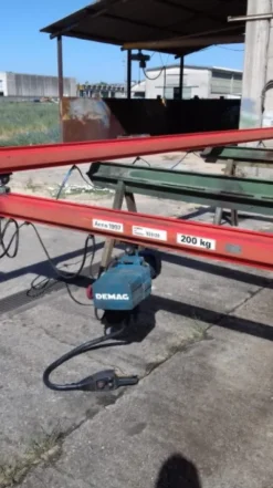 Demag KBK con paranco da 200 kg, travature 6000x3000