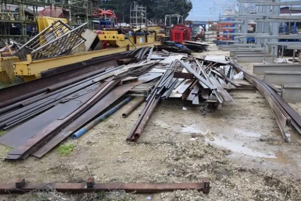37#2993 Dime in ferro e semilavorati