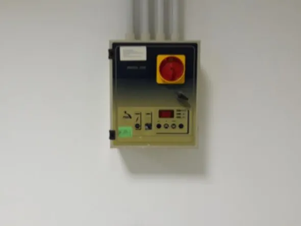 26#3675 Dispenser e lavatore per provette Corima