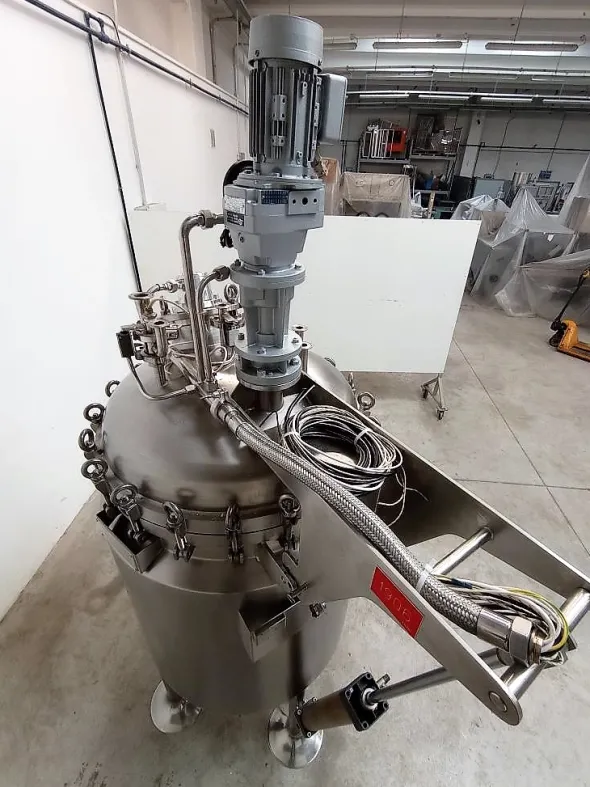 DISSOLUTORE INCAMICIATO 557 LT (COD. MF-PR-SER-223)