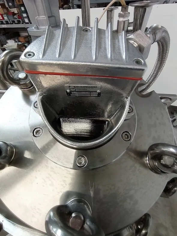 DISSOLUTORE INCAMICIATO 557 LT (COD. MF-PR-SER-223)