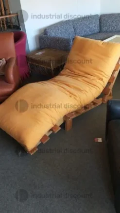 42#9481 Divano con banquette e complementi