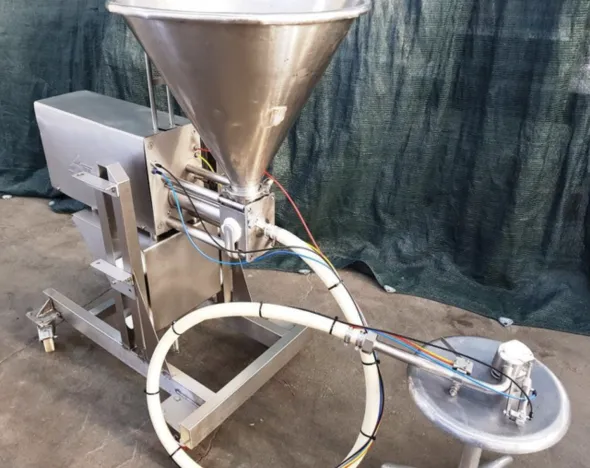 DOSATRICE PNEUMATICA PER CREME TURBO SYSTEMS MOD. B2197