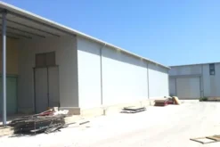 #1274 Due capannoni con uffici e cortile esclusivo