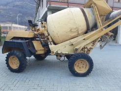 dumper betoniera autocaricante