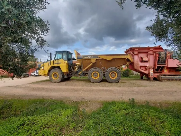 3#6902 Dumper Komatsu HM300