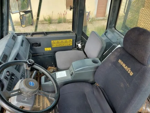 3#6902 Dumper Komatsu HM300