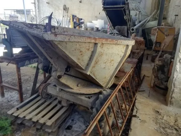 5#4854 Dumper Silla