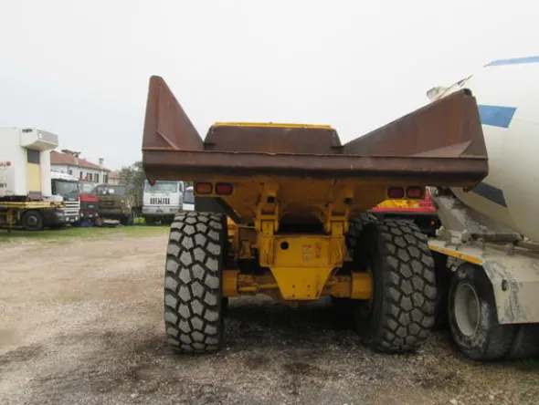 6#3117 Dumper Volvo A30d