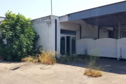 #2639900 Edificio artigianale con laboratorio e cortile