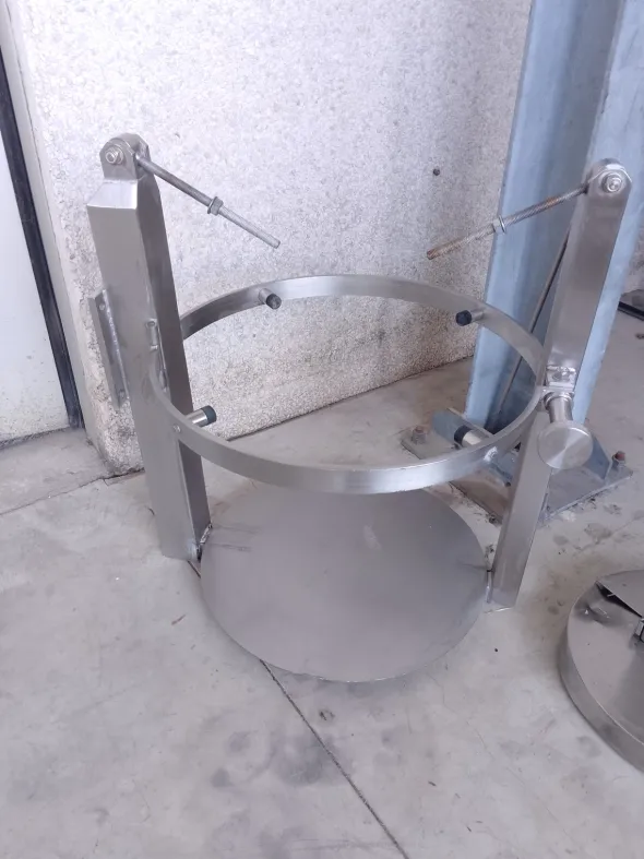 ELEVATORE PER SERBATOI - MANES (COD. MF-PR-ELE-79)