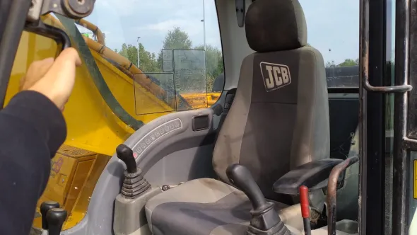 Escavatore cingolato JCB JS330ME