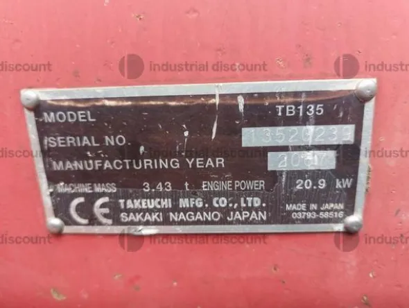1#8893 Escavatore cingolato Takeuchi TB 135