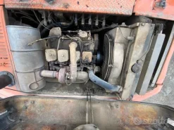 Escavatore gommato