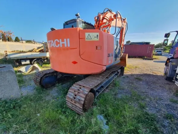 5#6105 Escavatore Hitachi