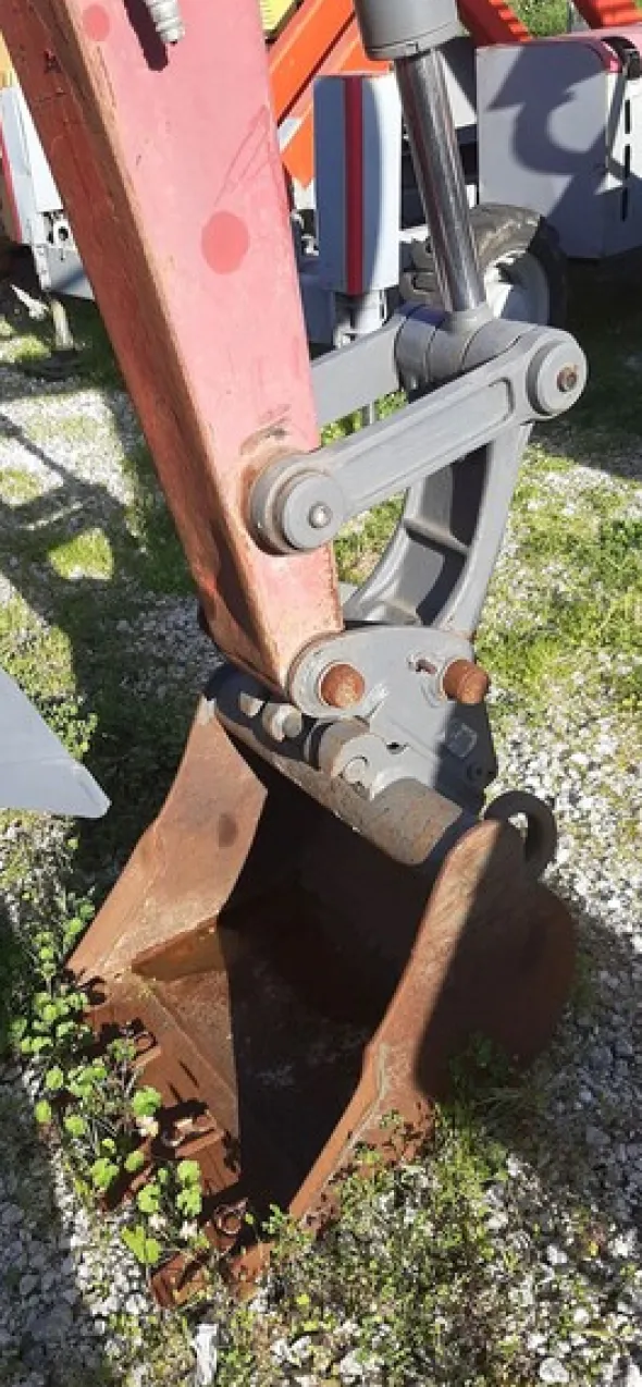 6#6843 Escavatore Neuson