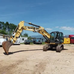Escavatore New Holland E215C