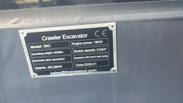 ESCAVATORE VICSEC 35 QUINTALI