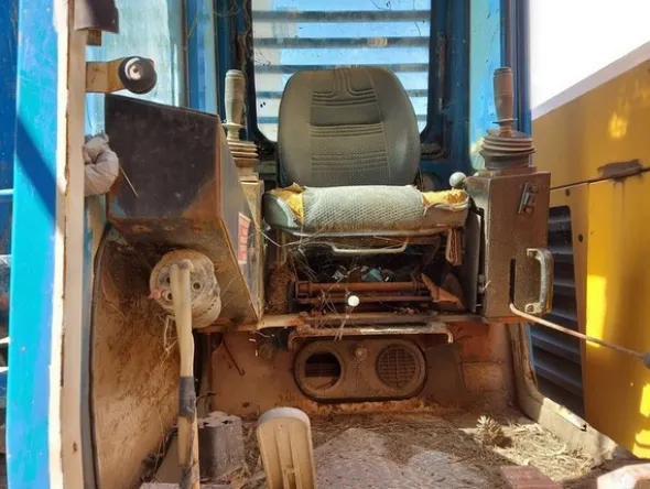 23#6053 Escavatori Benati e PMI