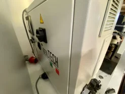 Estrusore da laboratorio