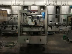 ETICHETTATRICE AUTOMATICA ROTATIVA AUTOADESIVA