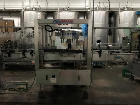 ETICHETTATRICE AUTOMATICA ROTATIVA AUTOADESIVA