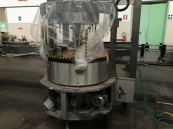ETICHETTATRICE AUTOMATICA ROTATIVA AUTOADESIVA