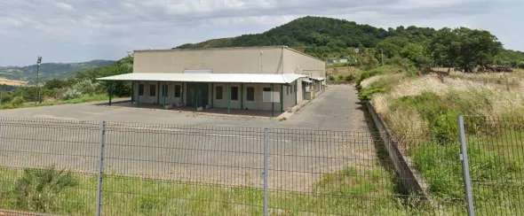 fabbricato adibito per caseificio industriale