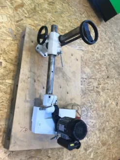 FI995-1339Trascinatore per falegnameria