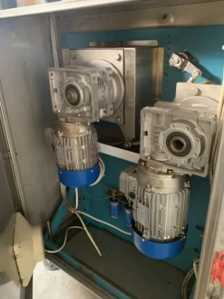 6#6825 Formatrice Dominioni TD 200