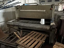 10#7932 Forno di essiccazione a gas e attrezzature per lavorazione pelli
