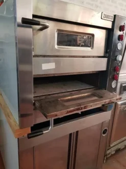 10#3084 Forno elettrico per pizza