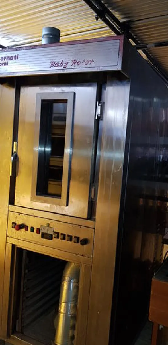 52#4068 Forno per pasticceria Tornati