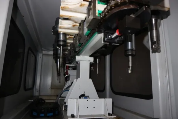40#5528 Fresa CNC Promac