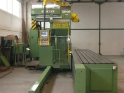 FRESATRICE A MONTANTE MOBILE USATA MECOF CS 124