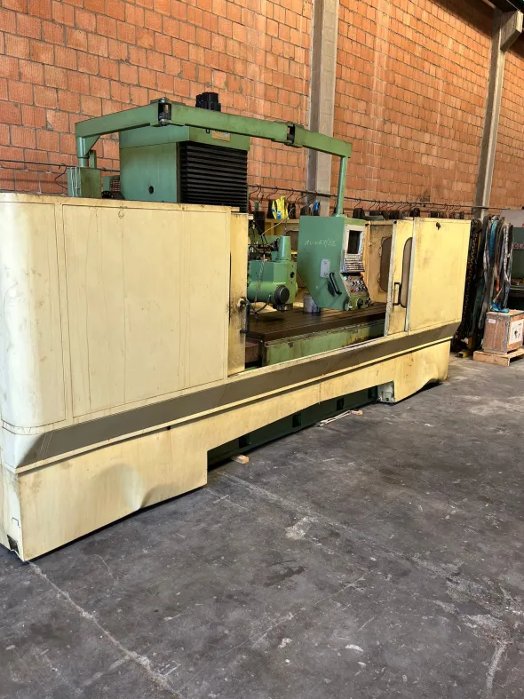 Fresatrice Goglio FX 20 CNC usata